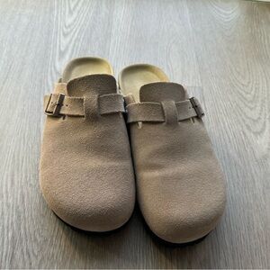 Birkenstock Boston clogs